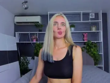Bongacams Nude Webcam of SabrinaSharm