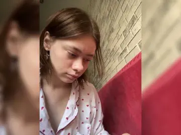 Bongacams Adult Video Chat of 18YoungPussy18