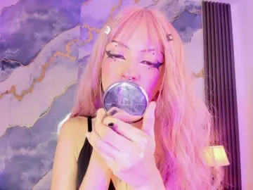 Bongacams Free Porn Cam of MaddieStark