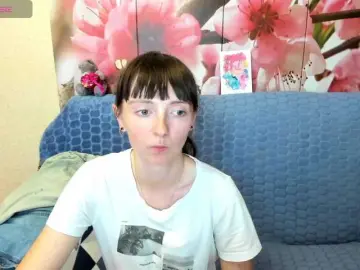 Bongacams Private Sex Chat of KathelinBrik