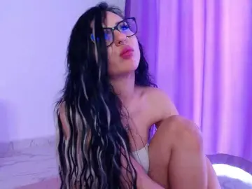 Bongacams Adult Webcam of RavenFoxy