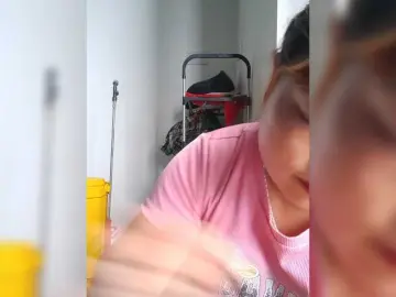 Bongacams Live Sex of lyna2k