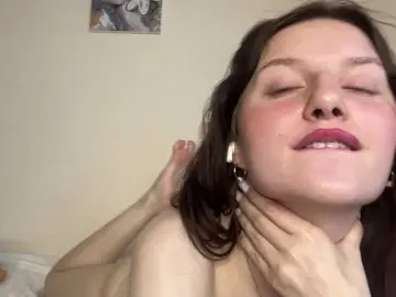 Bongacams Watch Live Sex Cams of ShantaySisson