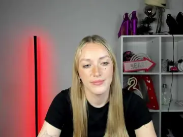Bongacams Nude Webcam of EvelynBlond
