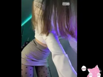 Bongacams Free Porn Cam of Girlboom