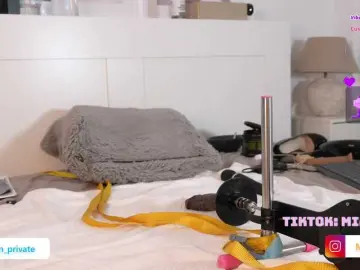 Bongacams Live Sex Cam of Emmababe