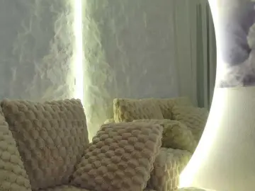 Bongacams Live Sex Cam of Moniqque