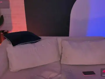 Bongacams Watch Live Sex Cams of ViolettHansson