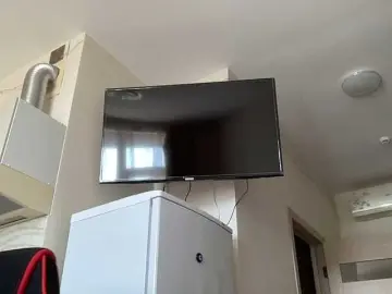 Bongacams Live Sex Cam of HotMilfPussy