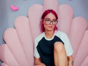 Bongacams Watch Live Sex Cams of LUCYMILLER