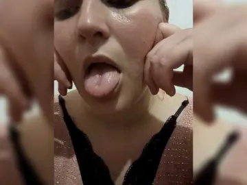 Bongacams Watch Live Sex Cams of Dana18-1