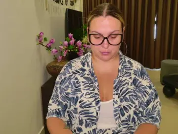 Bongacams Live Sex Cam of EvaPuffy