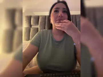 Bongacams Best live sex cam show of IrisEvans
