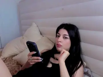 Bongacams Sex Cam of SweetyKissy