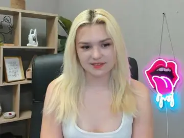 Bongacams Private Sex Chat of SweetLilyxo