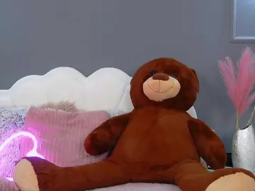 Bongacams Best live sex cam show of CrystalRed