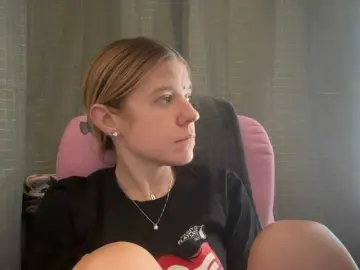 Bongacams Watch Live Sex Cams of mermaidlexi