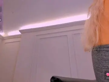 Bongacams Watch Live Sex Cams of LisaFlowers