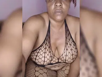 Bongacams Nude Webcam of Carolnti