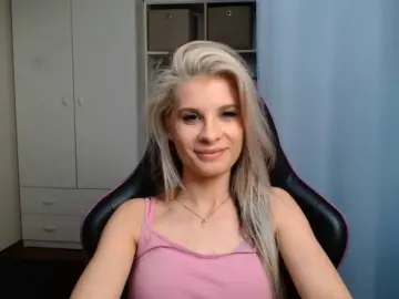 Bongacams Watch Live Sex Cams of KristineNatural