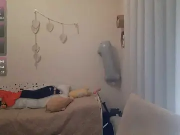Bongacams Live Sex Cam of MyrleHenggeler