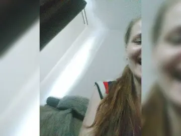 Bongacams Free Live Porn of Lulu-Erotica