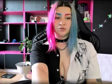 Bongacams Adult Webcam of Neon-Baddie
