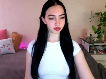 Bongacams Free Porn Cam of WildKittenX
