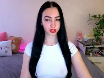 Bongacams Watch Live Sex Cams of WildKittenX