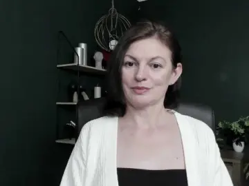 Bongacams Best live sex cam show of mrsVivian