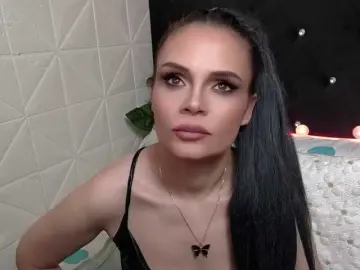 Bongacams Adult Video Chat of Sweeteest-Julie