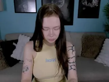 Bongacams Live Sex Cam of DragonFlya