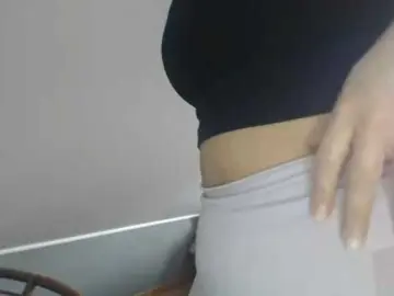 Bongacams Watch Live Sex Cams of ScarlettXQueen