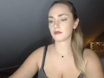 Bongacams Free Live Porn of ScarlettXQueen