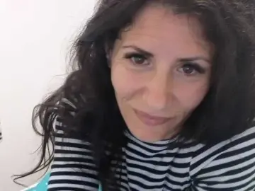 Bongacams Adult Webcam of evacrisxxxx