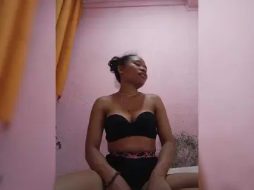 Bongacams Best live sex cam show of Luicia
