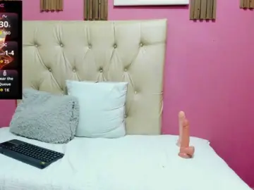 Bongacams Watch Live Sex Cams of LuciaSpear