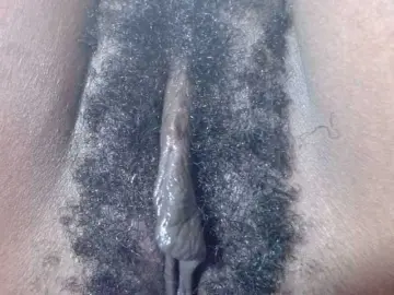 Bongacams Sex Cam of Skinybitchx