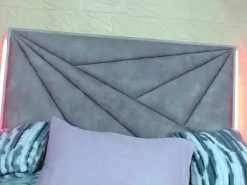 Bongacams Live Sex Cam of esmeralda-oikos