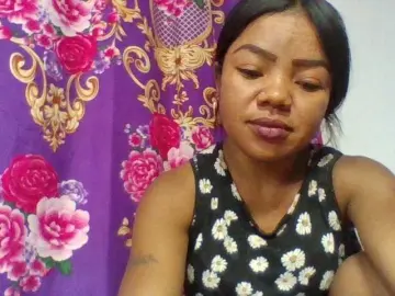 Bongacams Live Sex Cam of Elyah1a