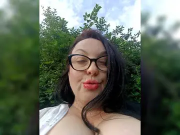 Bongacams Adult Webcams of ViktoryDimond