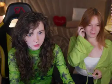 Bongacams Sex Cam of OrlyFlameTeam