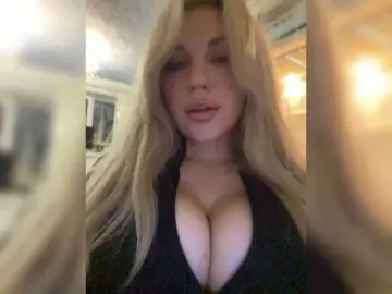 Bongacams Nude Webcam of SonaZ