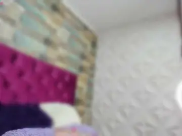 Bongacams Live Sex Cam of LITTLE-NESSA