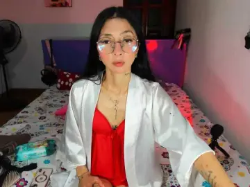 Bongacams Free Porn Cam of Anaislux