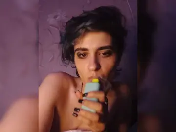 Bongacams Free Live Porn of CyberSiren