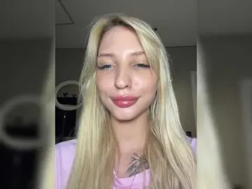 Bongacams Best live sex cam show of EwaBrown
