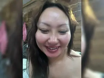 Bongacams Private Sex Chat of Fei-Ya