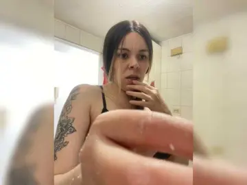 Bongacams Live Sex of erika18love