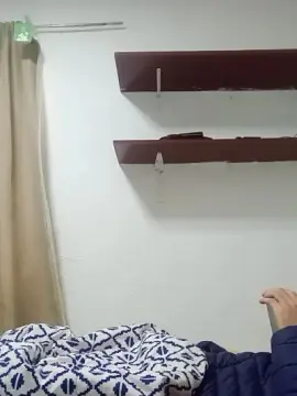 Cam4 Free Live Porn of damian_sexy2